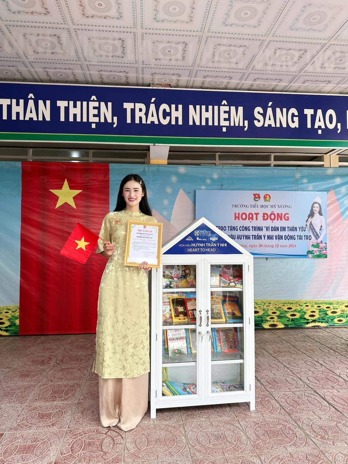 Hoa hậu Ý Nhi ghi điểm trước thềm thi quốc tế Ảnh 6