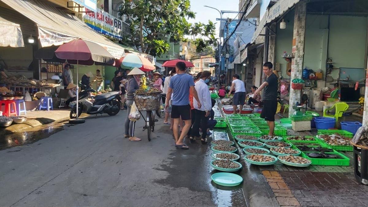 Khu chợ nổi tiếng Bà Rịa - Vũng Tàu: Có nhiều đặc sản ngon, giá rẻ bất ngờ Ảnh 2