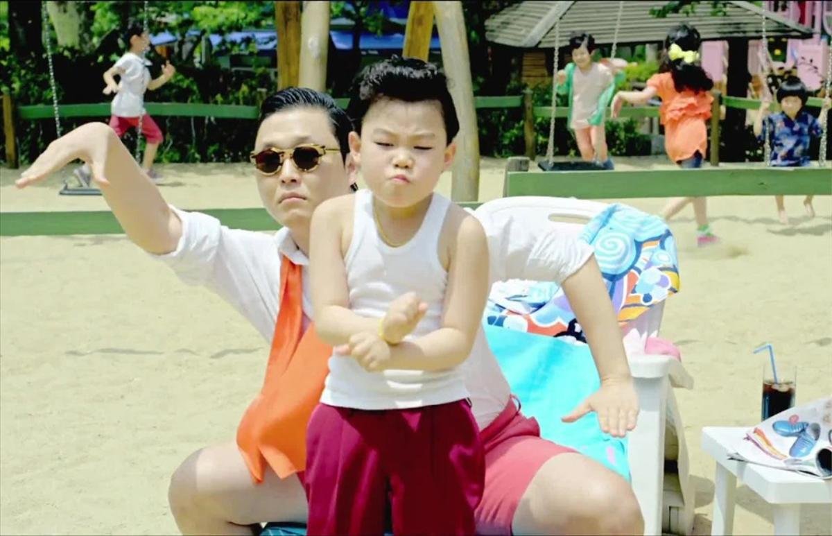 12 năm sau siêu hit Gangnam Style, cậu bé gốc Việt trong MV giờ ra sao? Ảnh 1