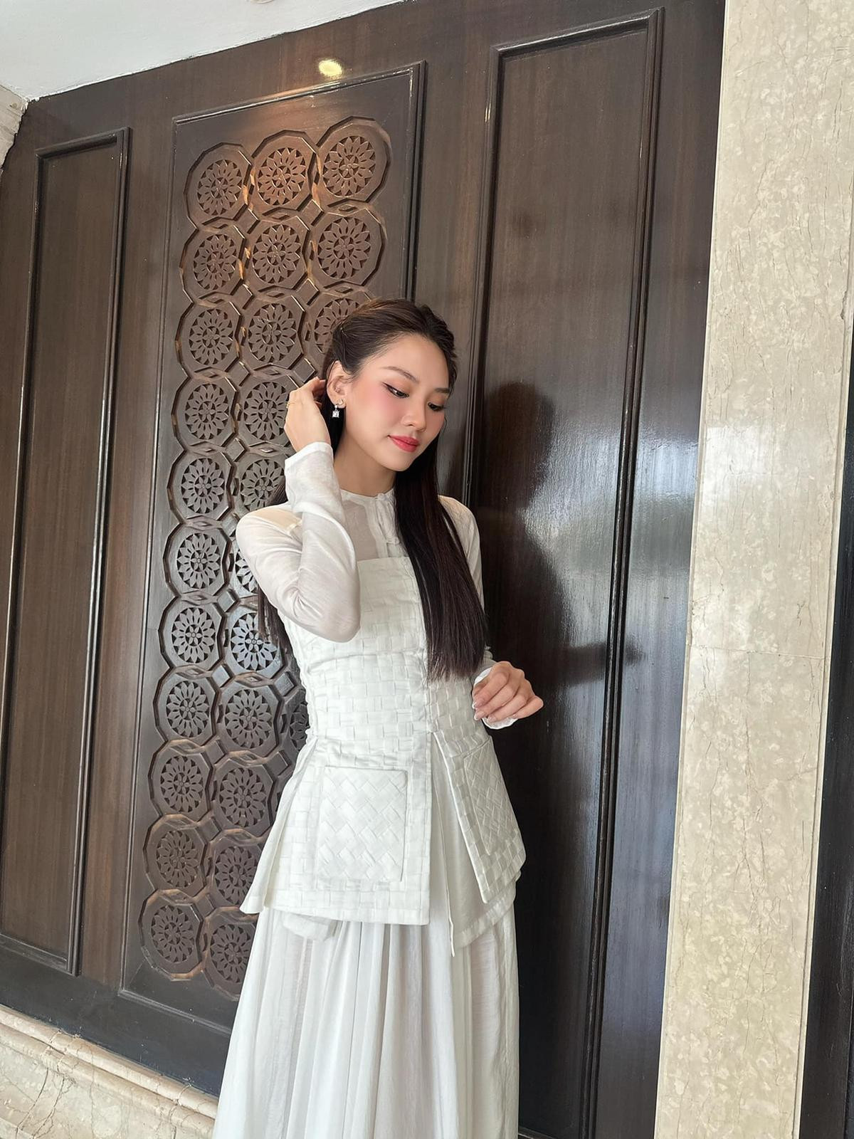 Mai Phương mang áo bà ba đến Miss World Ảnh 3