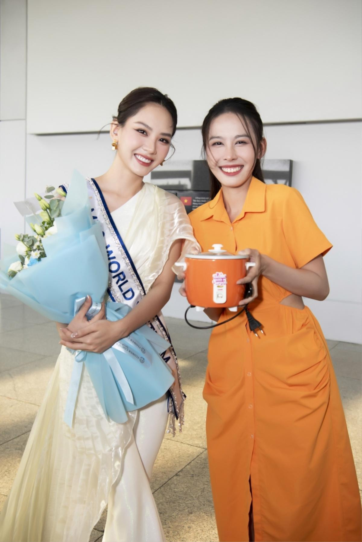 Hoa hậu Mai Phương mang theo gạo, nấu cơm ở Miss World 2023 Ảnh 3