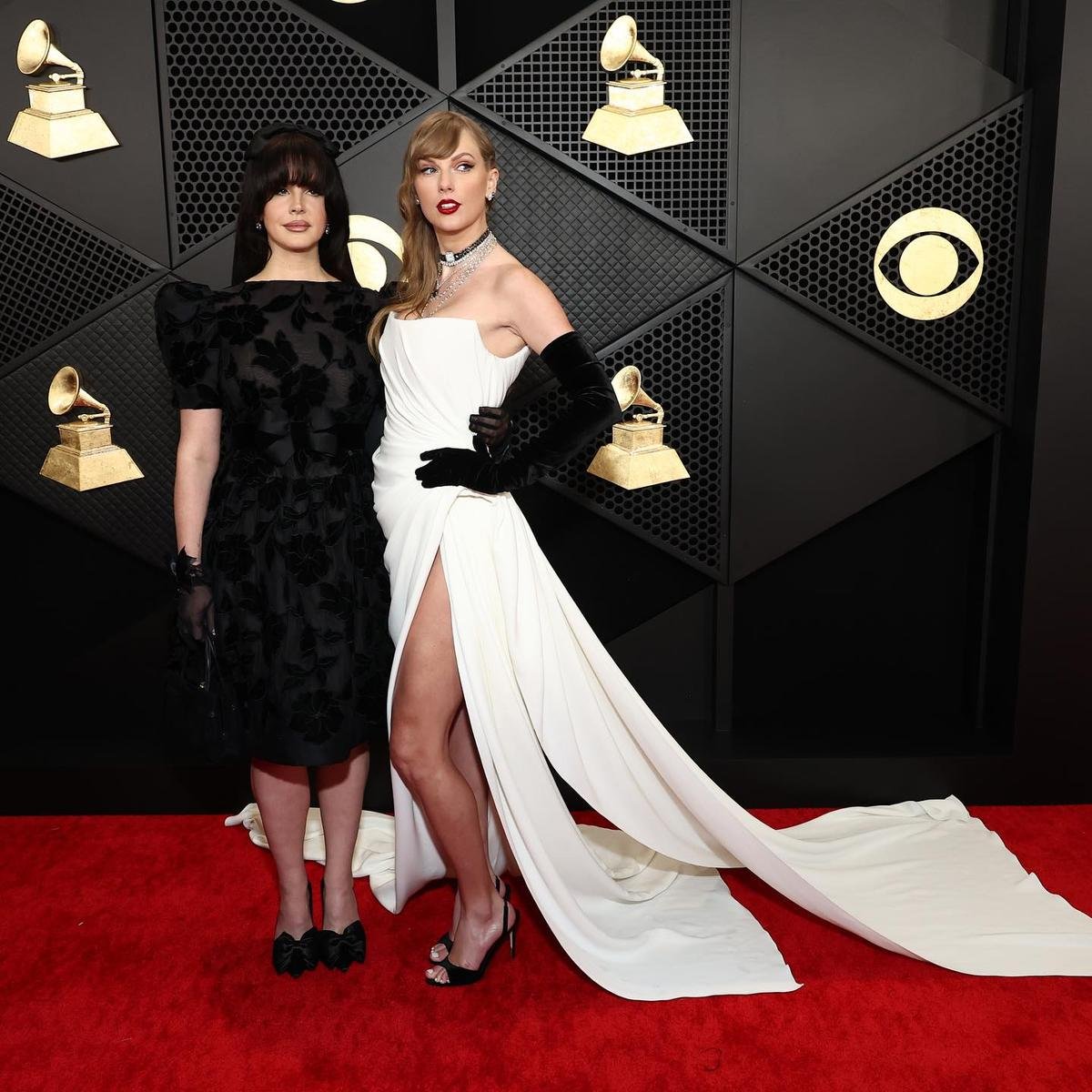 Taylor Swift ghi điểm với hành động dành cho 'đối thủ' tại GRAMMY 2024 Ảnh 9