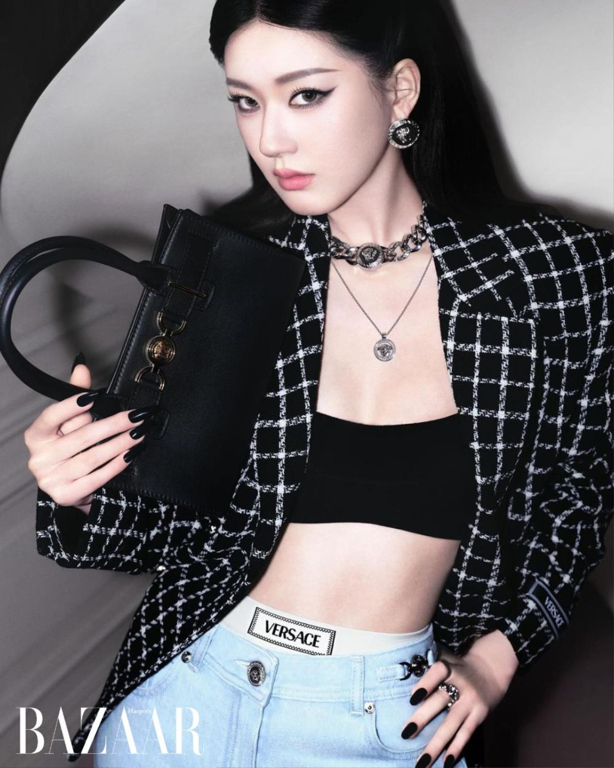 Triệu Lộ Tư khiến netizen phát cuồng với lý do giống hệt Jennie (BLACKPINK) Ảnh 1