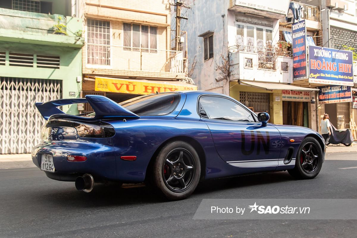 Chiếc Mazda này của ông Đặng Lê Nguyên Vũ có gì đặc biệt mà được nhiều người 'phát cuồng'? Ảnh 10