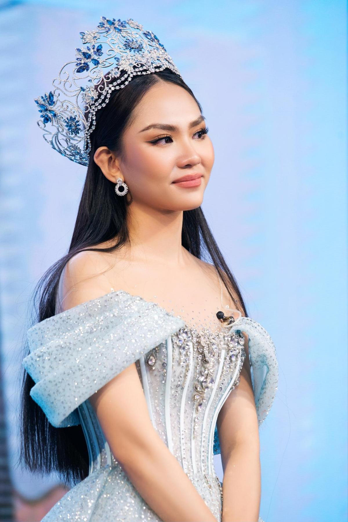 Á hậu Quỳnh Châu an ủi Mai Phương: 'Miss World không phải là nơi để tranh giành giải thưởng' Ảnh 3