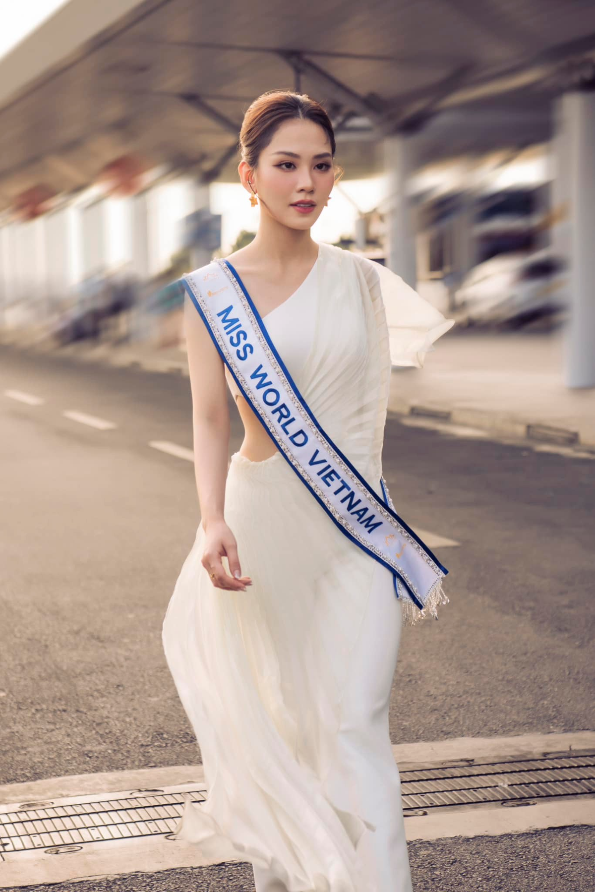 Màn ngược dòng 'phút 89' của Hoa hậu Mai Phương ở Miss World Ảnh 1