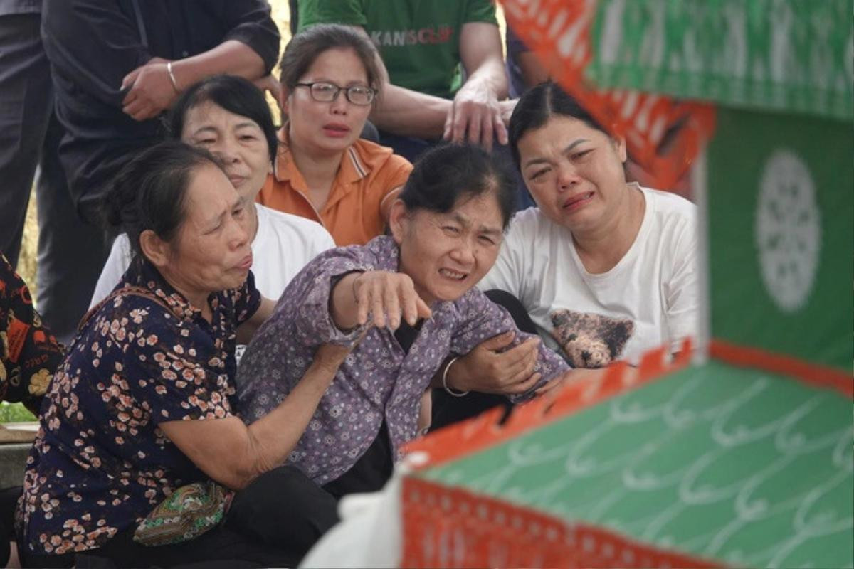 Nạn nhân sống sót vụ 7 công nhân ở Yên Bái tử vong: Buổi sáng anh em vẫn trò chuyện vui vẻ, vậy mà... Ảnh 3