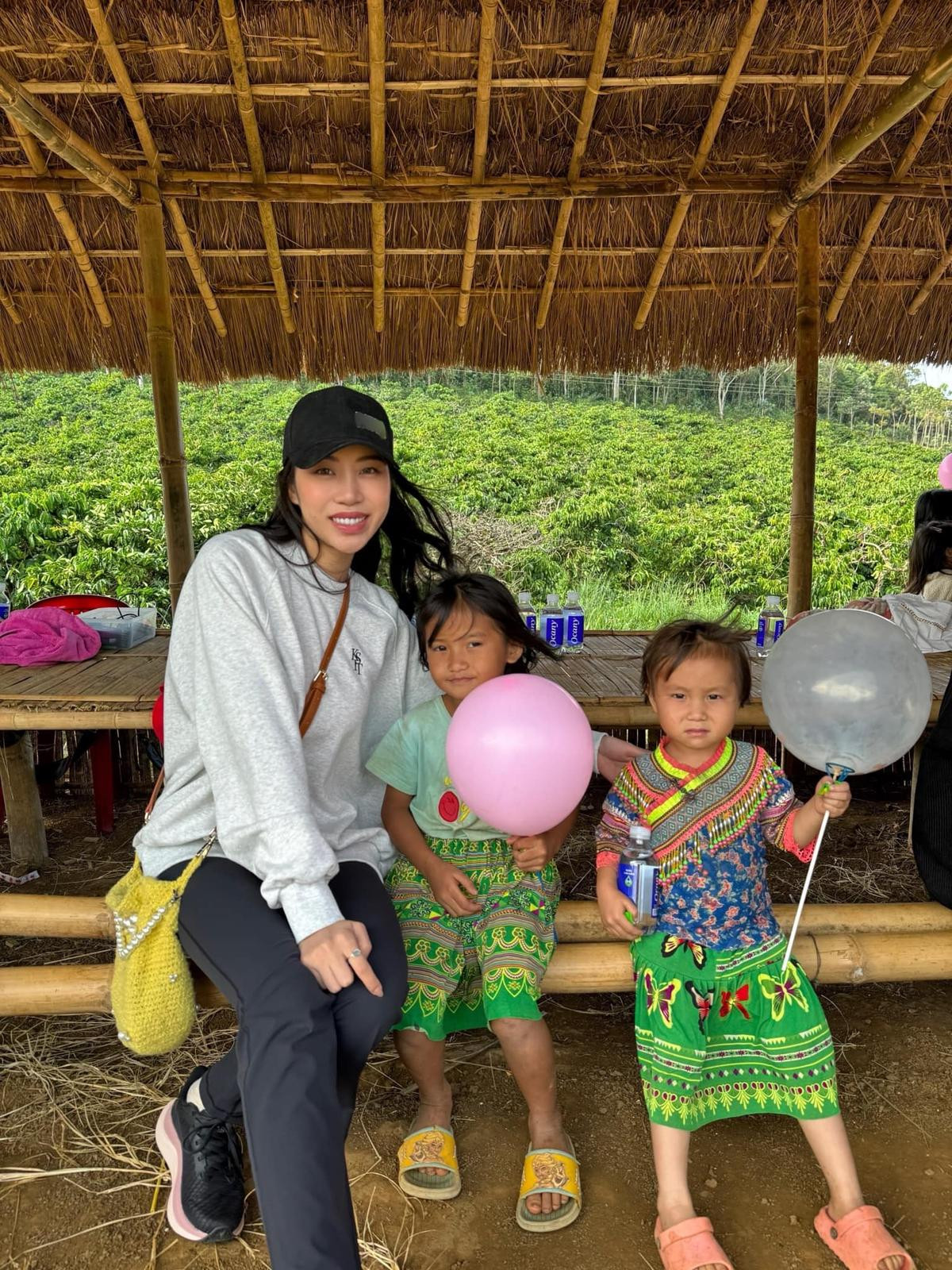 Đương kim Hoa hậu Việt tại các cuộc thi đình đám nhất trước thời điểm chuyển giao nhiệm kỳ Ảnh 3