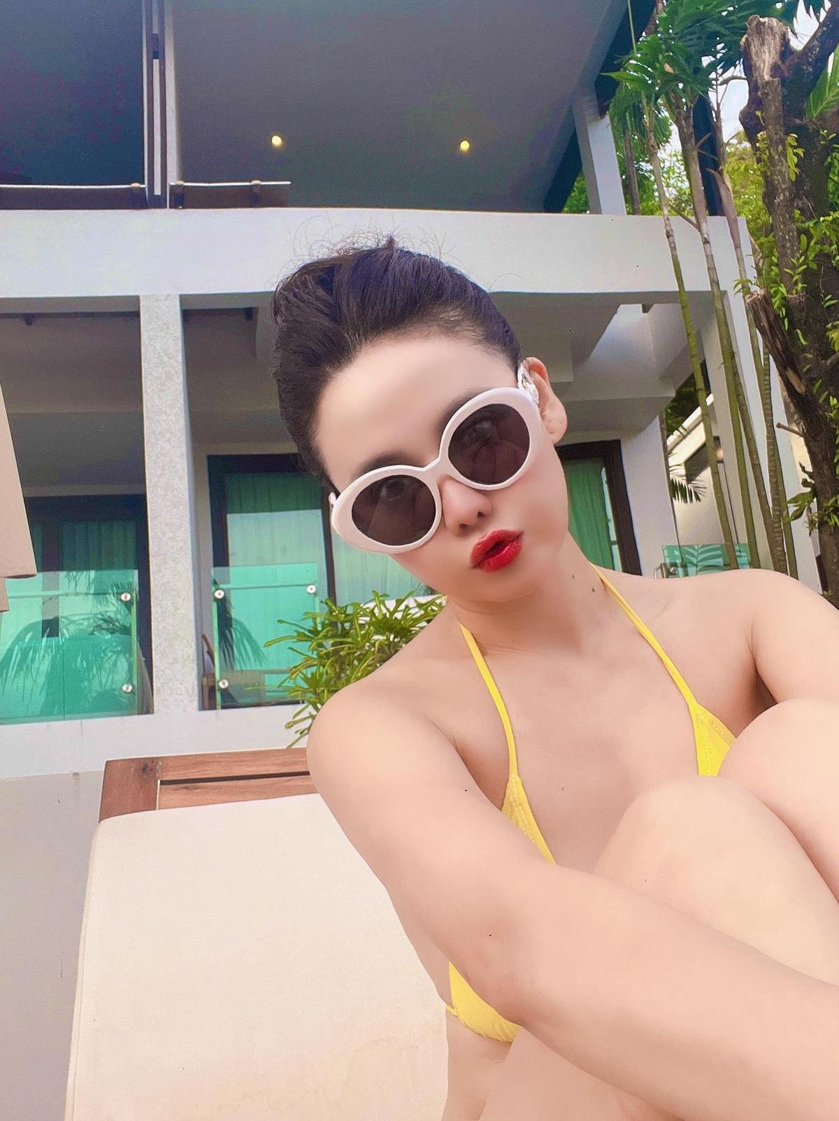 'Tình cũ' Việt Anh diện bikini nhỏ xíu, tiết lộ quan điểm tình yêu sau 1 lần đổ vỡ hôn nhân Ảnh 3