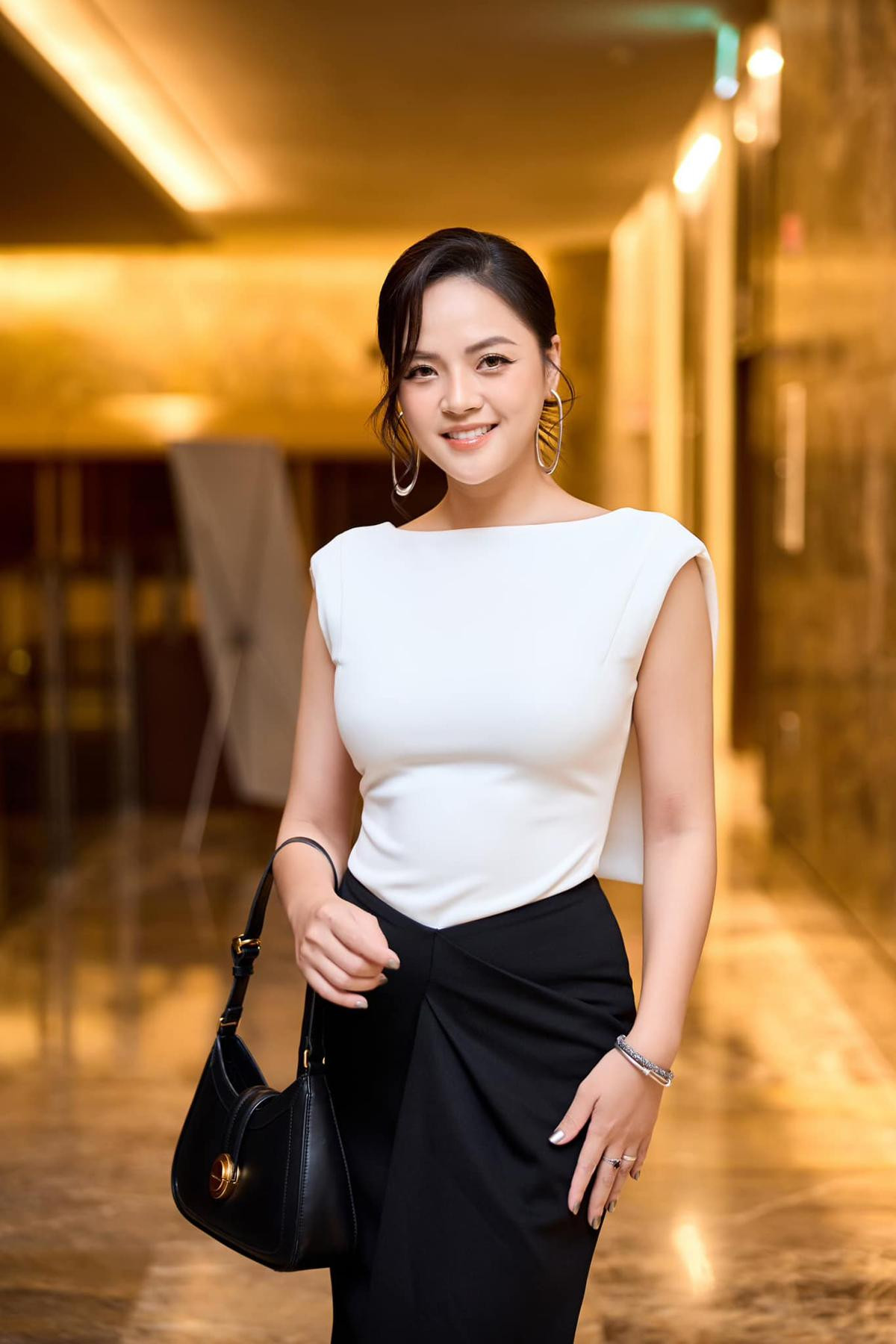 Cuộc sống 3 gái làng chơi trong Quỳnh búp bê: Phương Oanh viên mãn, Thanh Hương ly hôn Ảnh 5