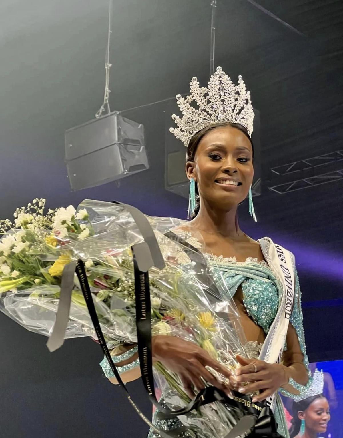 Hoa hậu Hoàn vũ Zimbabwe 2024 từng thi Miss Earth và Miss Supranational Ảnh 1