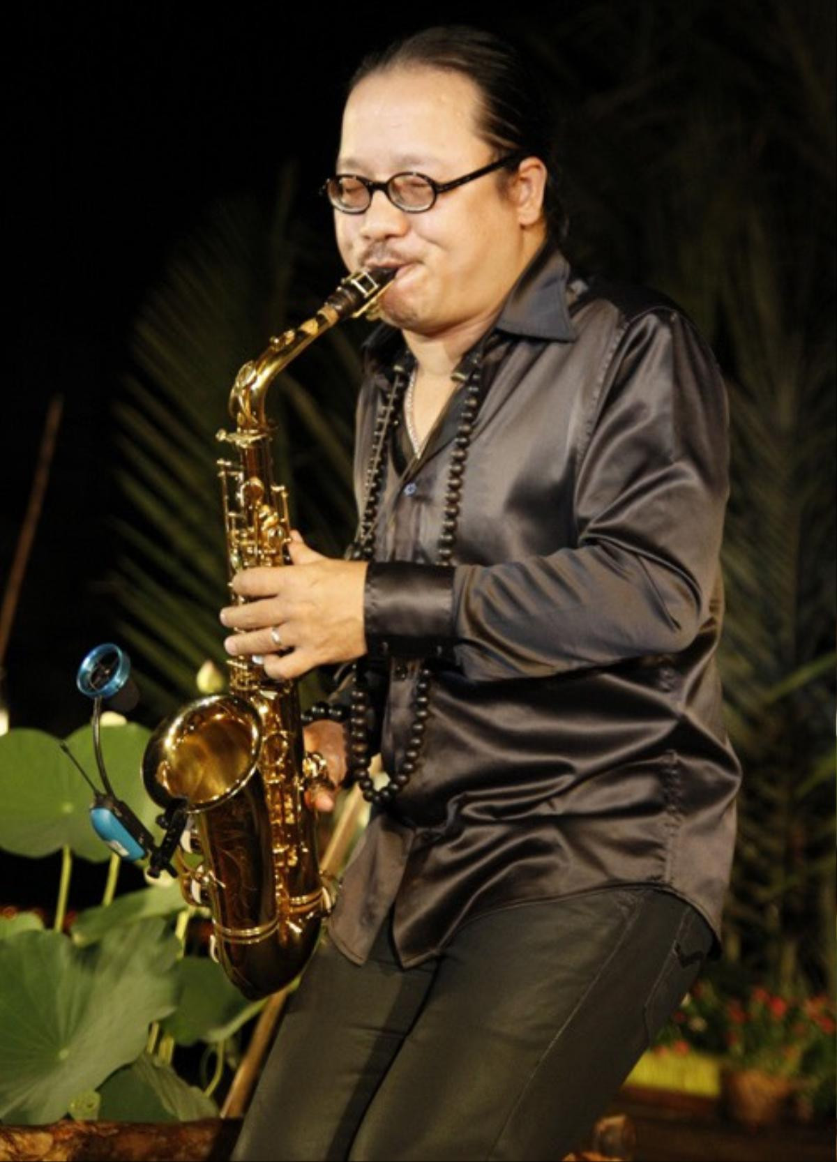 Sức khoẻ của nghệ sĩ saxophone Trần Mạnh Tuấn sau phẫu thuật ra sao? Ảnh 2