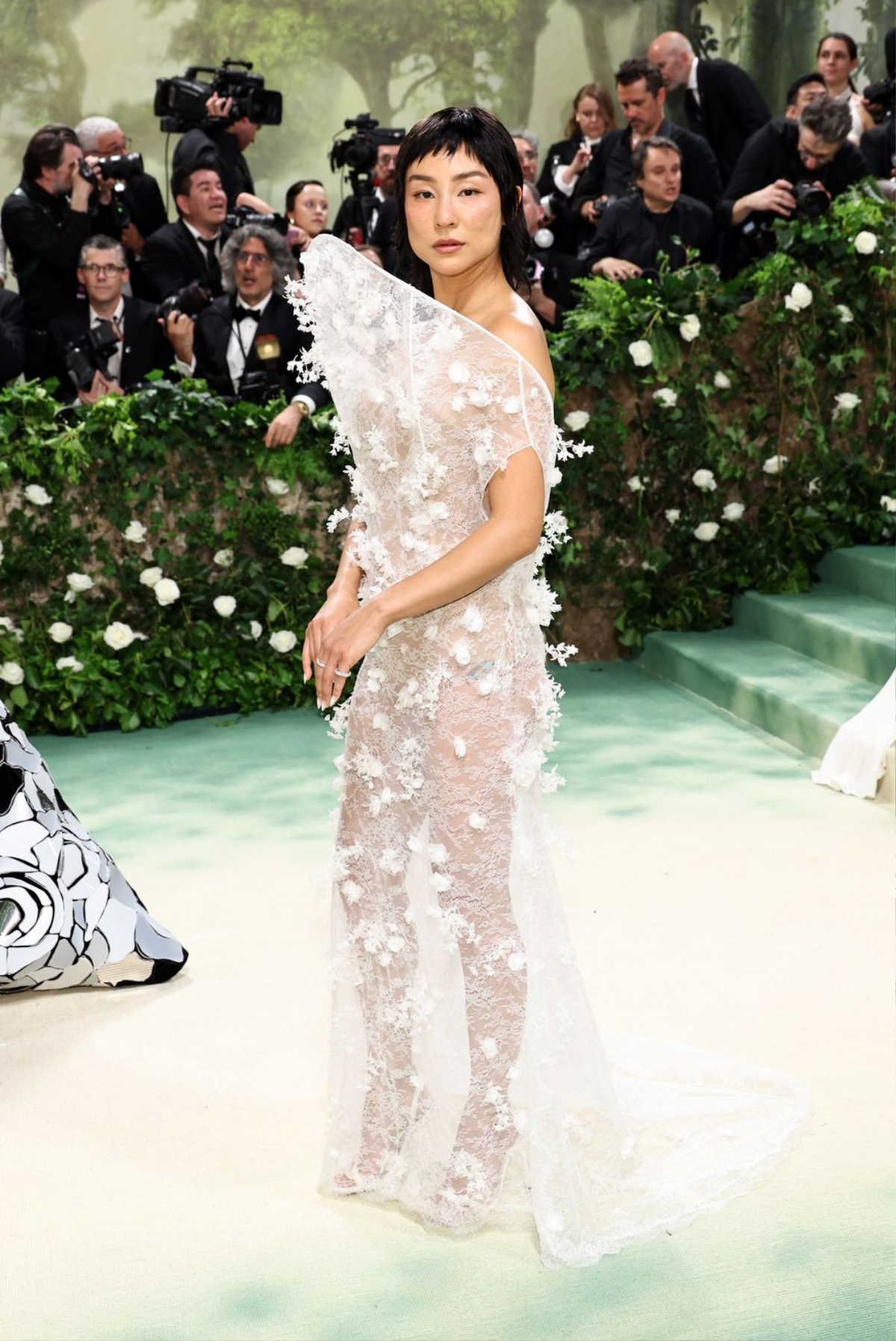 Những bộ cánh đỉnh nhất Met Gala 2024: Cardi B, Zendaya không có đối thủ Ảnh 8