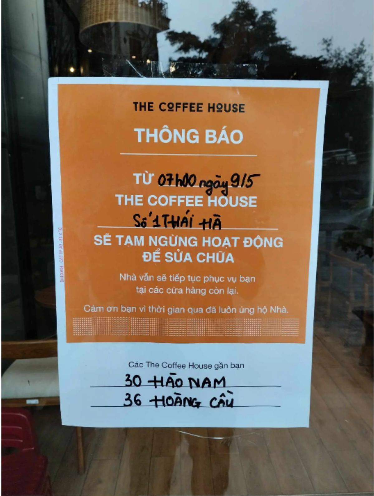 The Coffee House nói gì khi kính rơi đè nữ bác sĩ gây nguy cơ liệt nửa người Ảnh 2