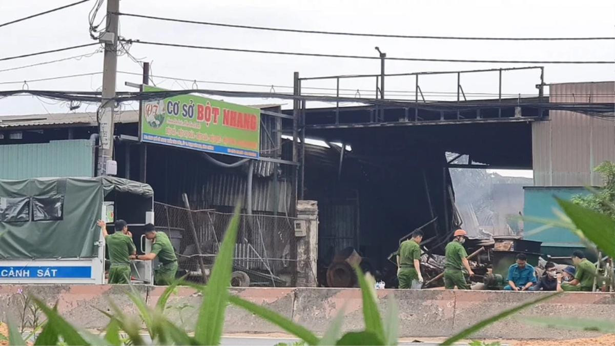 Vừa thoát ra ngoài an toàn lại quay lại dập đám cháy, 2 công nhân không qua khỏi Ảnh 1