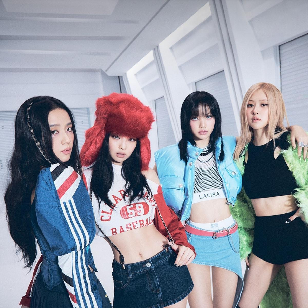 BLACKPINK 'trở lại' Việt Nam Ảnh 2