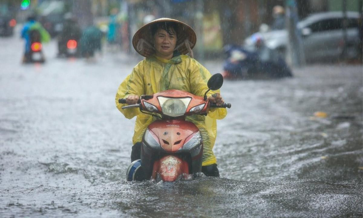 Đợt mưa lớn trên cả nước kéo dài đến bao giờ? Ảnh 1