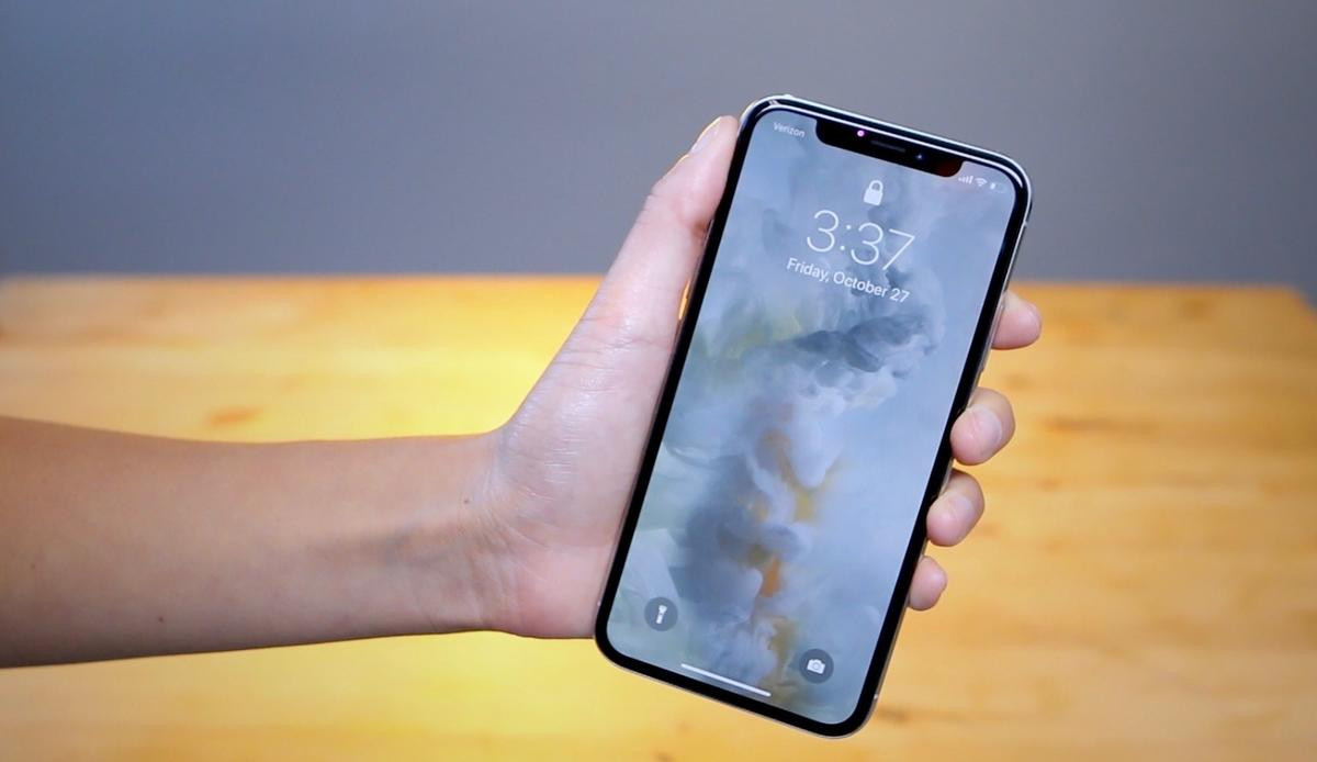 iPhone X trở thành điện thoại cổ Ảnh 1