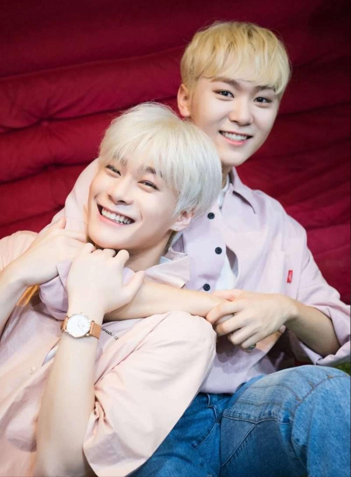 Bạn thân Moonbin bị fan Suga (BTS) tấn công Ảnh 2