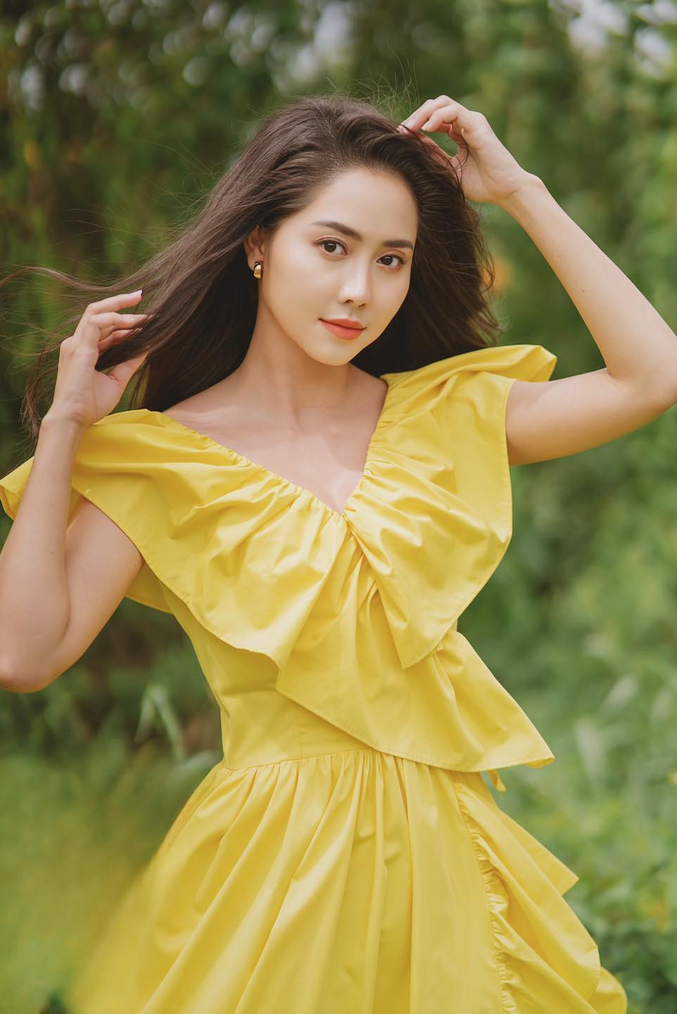 Diễn viên Tường Vi khoe body đẹp ná thở, U40 chưa nghĩ đến chuyện chồng con Ảnh 6