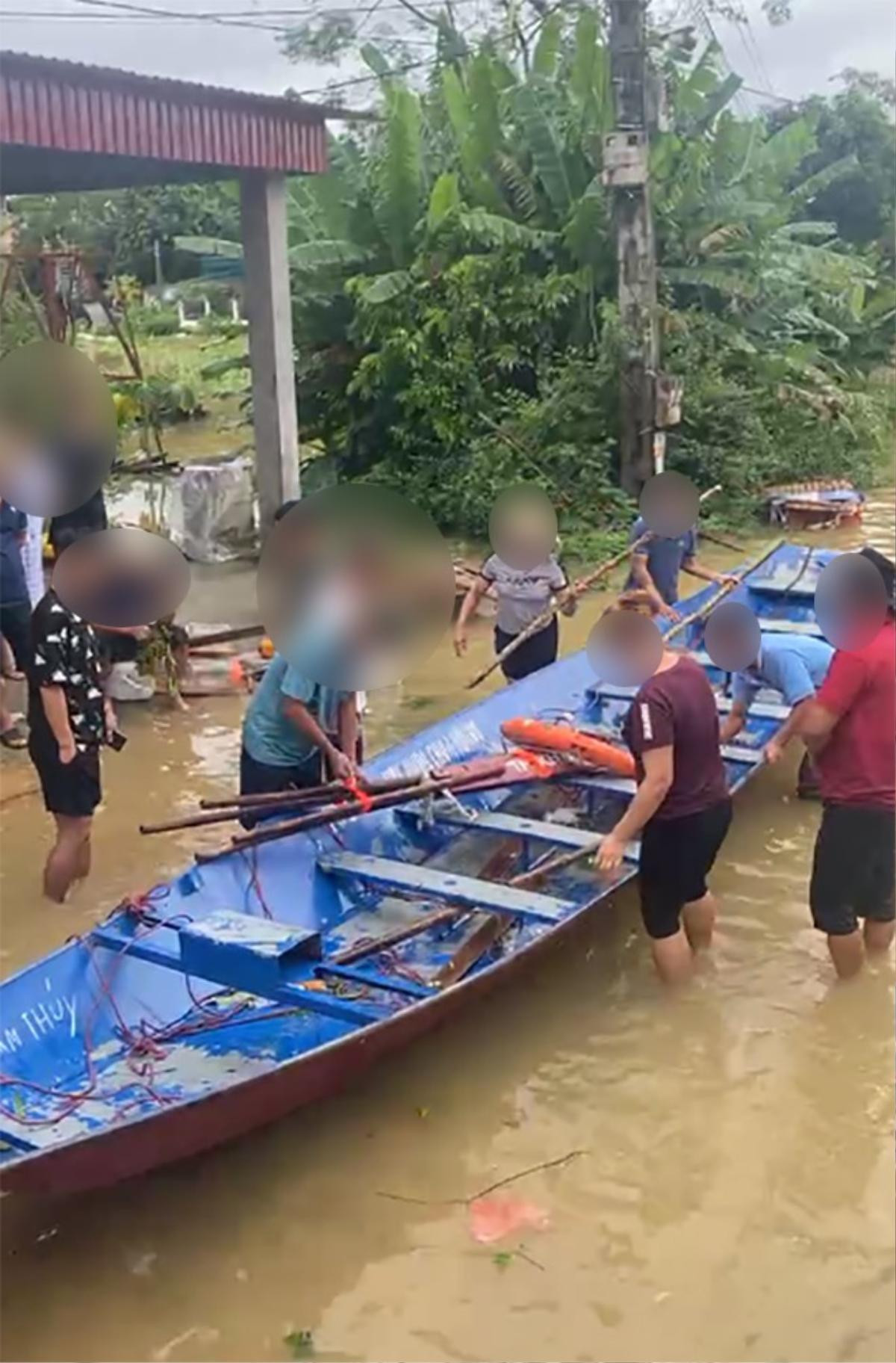 Đem thuyền đi hỗ trợ bão lũ, chủ đò ở chùa Hương bị cắt khách: Chính quyền lên tiếng Ảnh 3