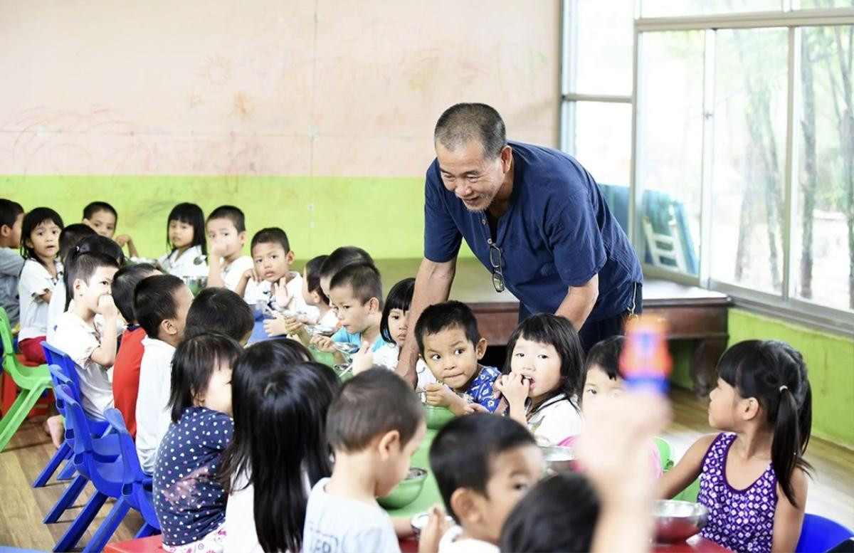 Cụ ông gom hết gia tài, tặng tài sản 100 tỷ đồng cho trẻ mồ côi Ảnh 4