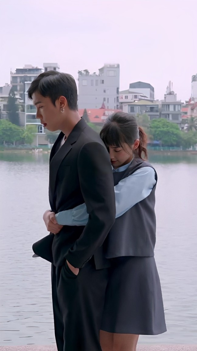 Đi giữa trời rực rỡ liên tục lừa dối người xem, khán giả đồng loạt đòi bỏ xem Ảnh 2