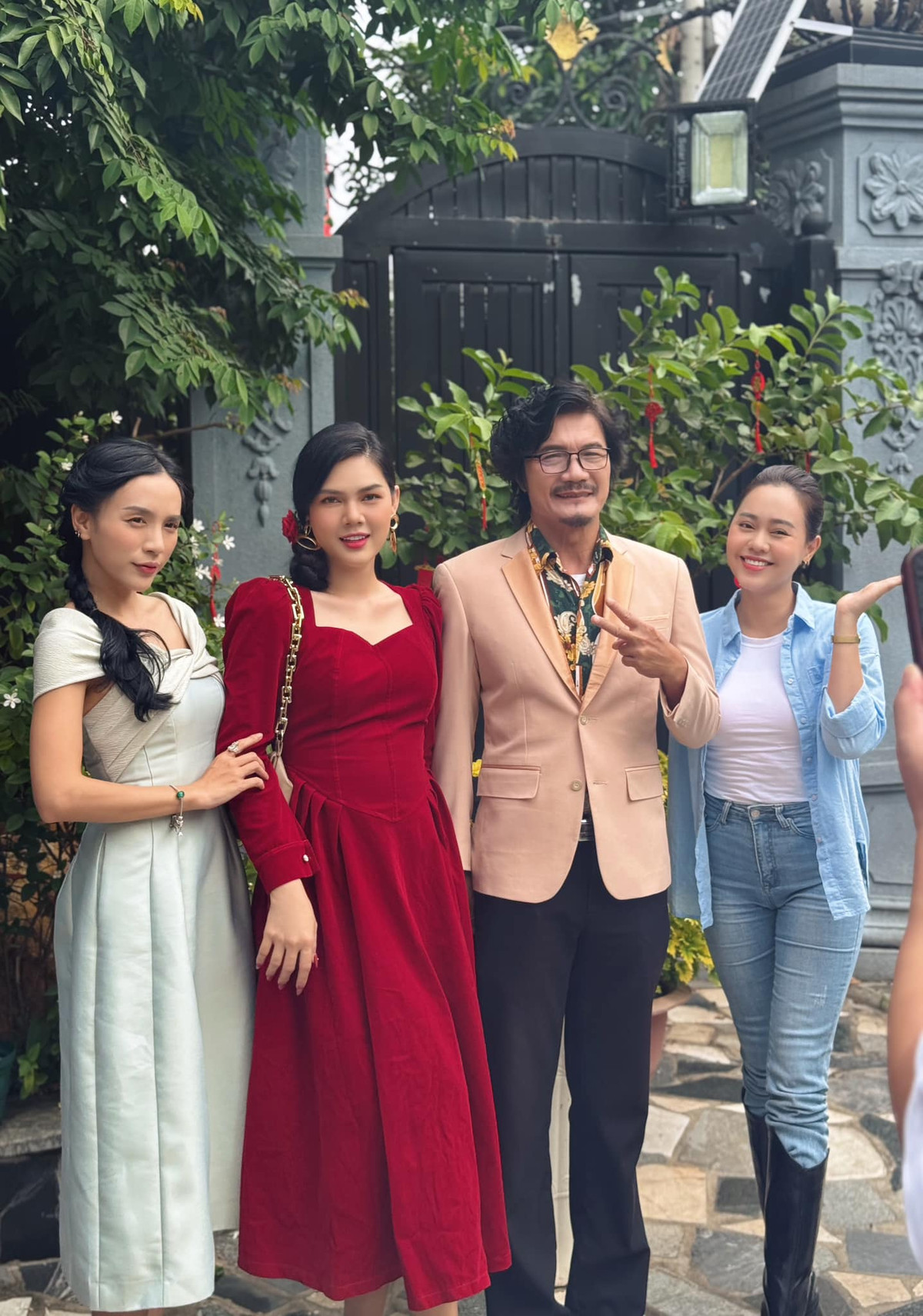 Ngọc Trinh báo tin vui vào đúng ngày đầu năm khiến dân tình vỡ oà Ảnh 1