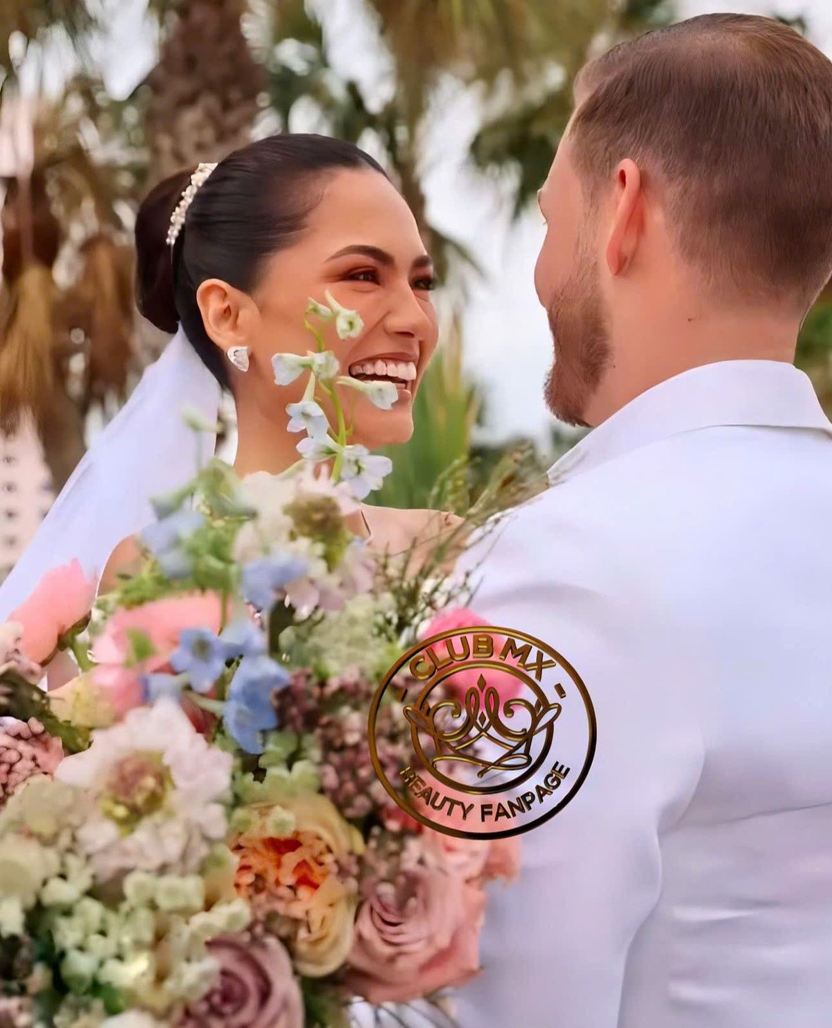 Cựu Hoa hậu Hoàn vũ 2020 chính thức lên xe hoa sau 5 năm hẹn hò Ảnh 5