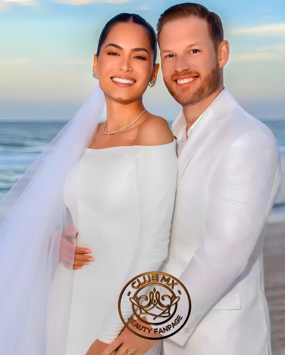 Cựu Hoa hậu Hoàn vũ 2020 chính thức lên xe hoa sau 5 năm hẹn hò Ảnh 2