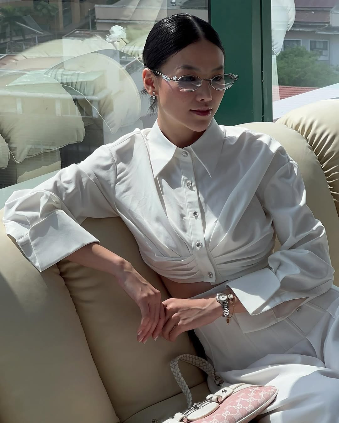 Người đẹp Việt đầu tiên đăng quang tại BIG 6: Thăng hạng sắc vóc, kín tiếng sống sang chảnh Ảnh 2