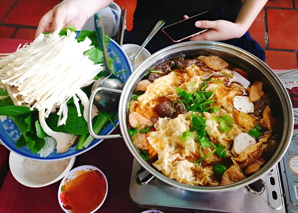 Food tour mới lạ dọc tuyến metro số 1 TPHCM, bạn đã thử chưa? Ảnh 9