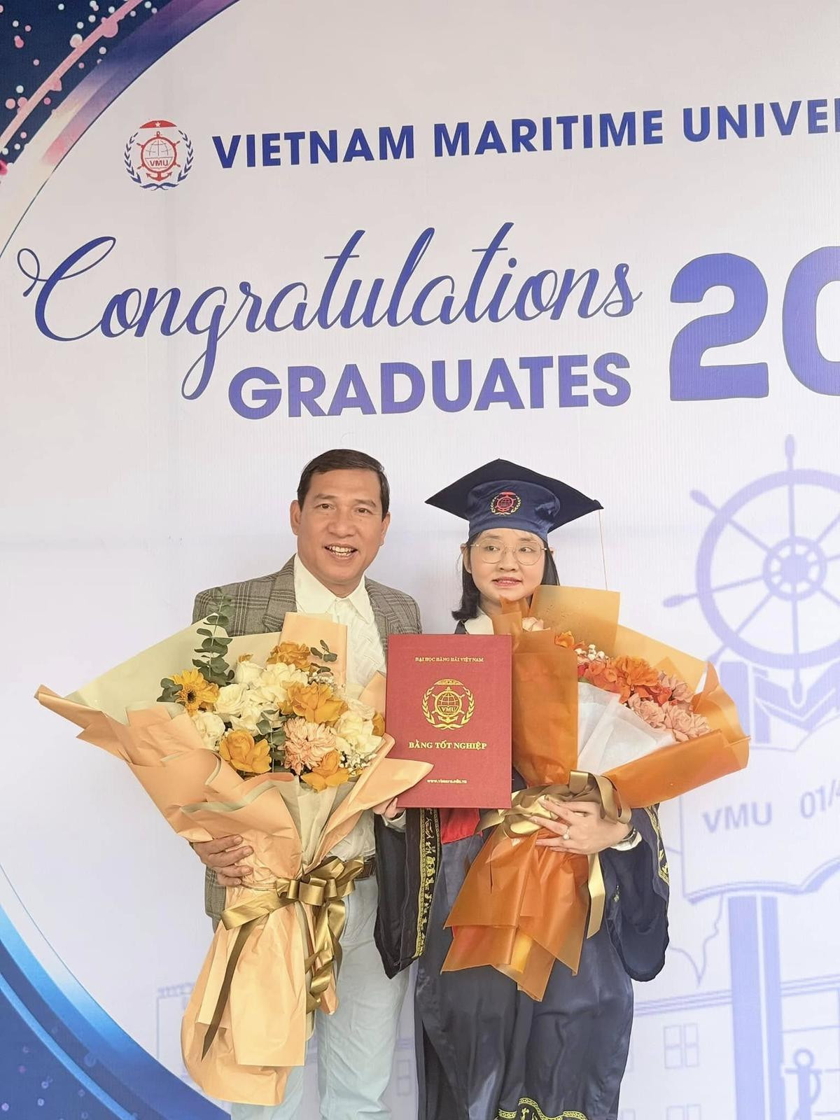 Quang Thắng chúc mừng con gái tốt nghiệp đại học, nhan sắc ái nữ gây chú ý Ảnh 2