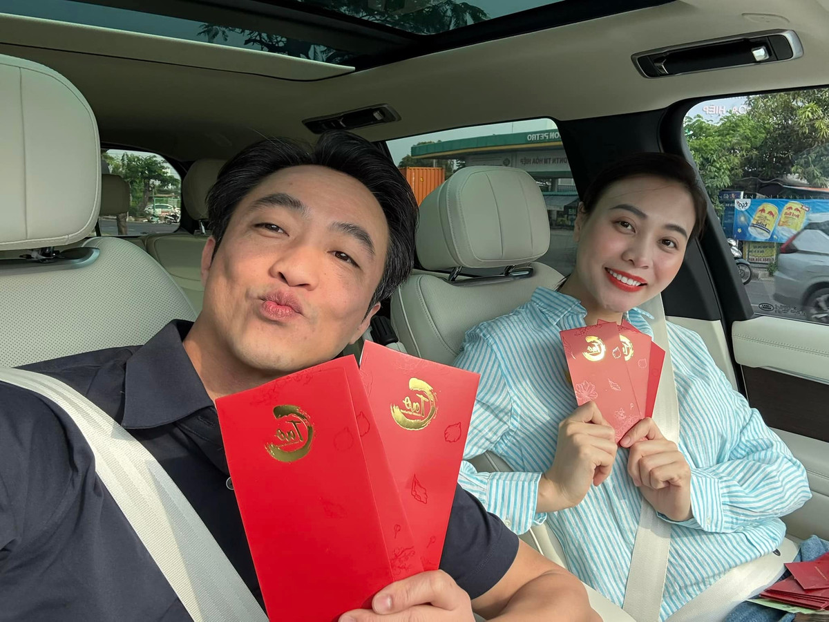 Khoảnh khắc hạnh phúc của Cường Đô La và Đàm Thu Trang. (Ảnh FBNV)