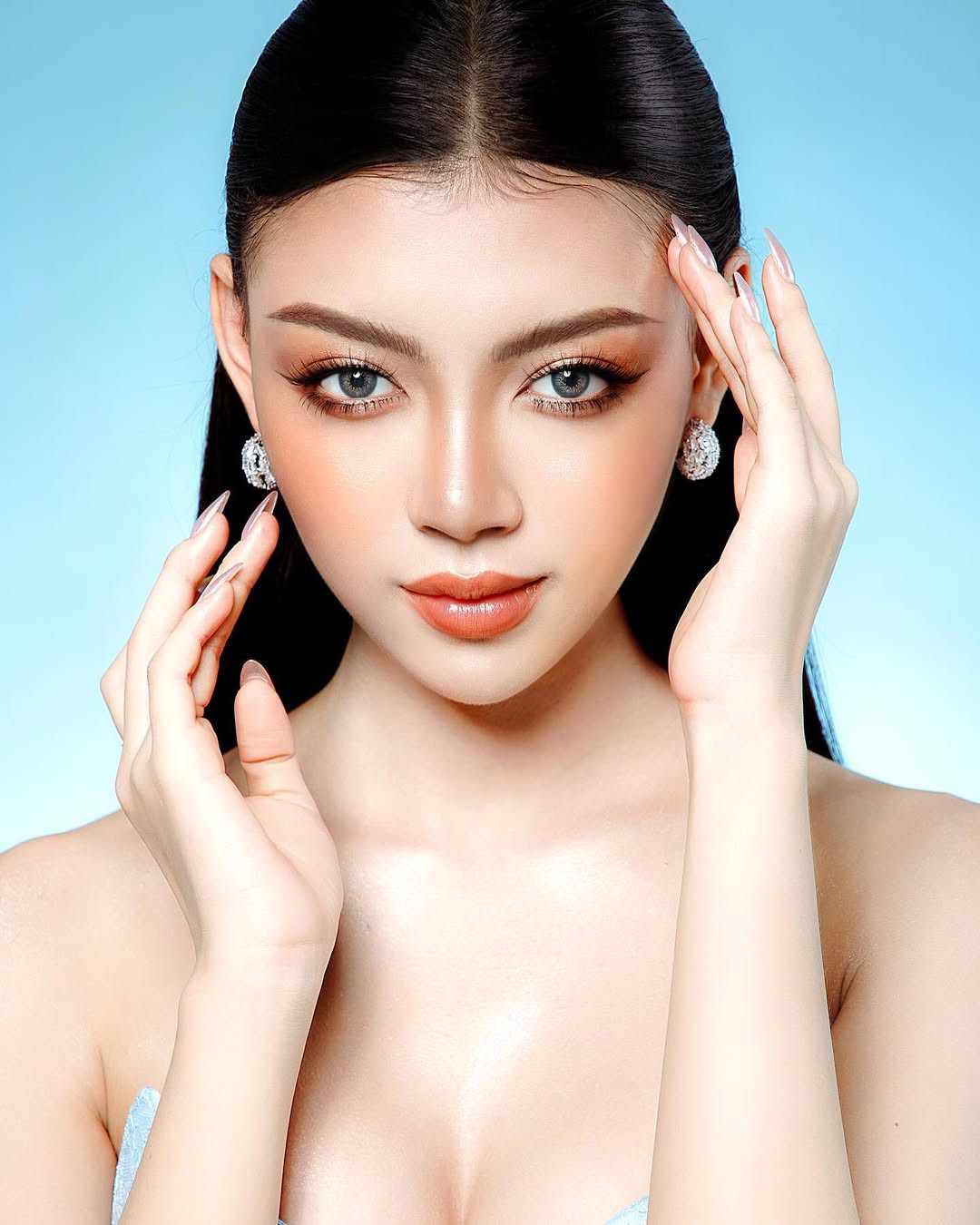 Hoa hậu bị tước vương miện không thi nhan sắc lần 2, đảm nhiệm vai trò bất ngờ Ảnh 2