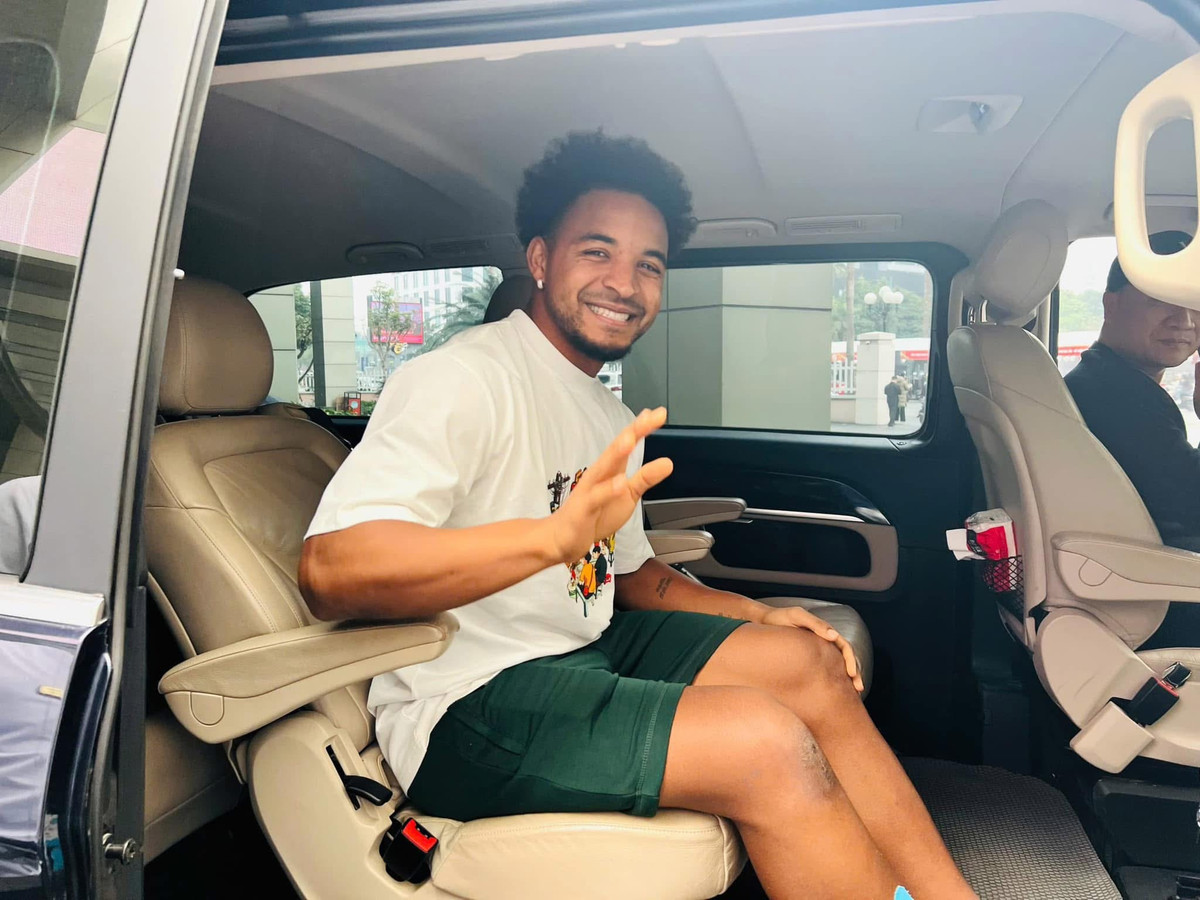 Bước ngoặt mới giúp Nguyễn Xuân Son sắp trở thành triệu phú 3 Mới đây, tiền đạo Nguyễn Xuân Son đã 'chốt' đơn hàng lớn đầu tiên. Ảnh: Nguyễn Xuân Son