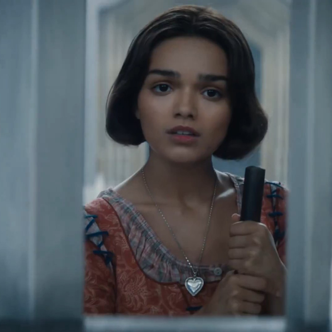 Disney tiếp tục 'chơi lớn' khi mời Rachel Zegler đóng Bạch Tuyết. Ảnh: X