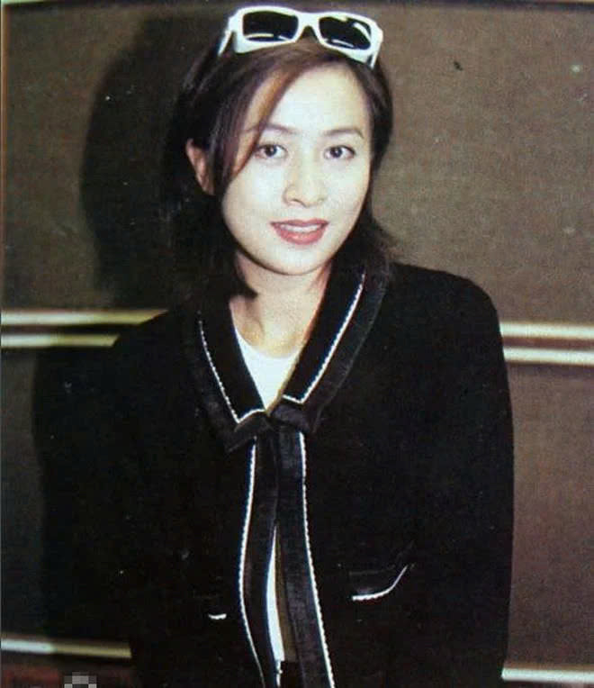 Nữ diễn viên nổi tiếng bị bắt cóc, ép chụp ảnh nhạy cảm ở tuổi 25 Ảnh 3