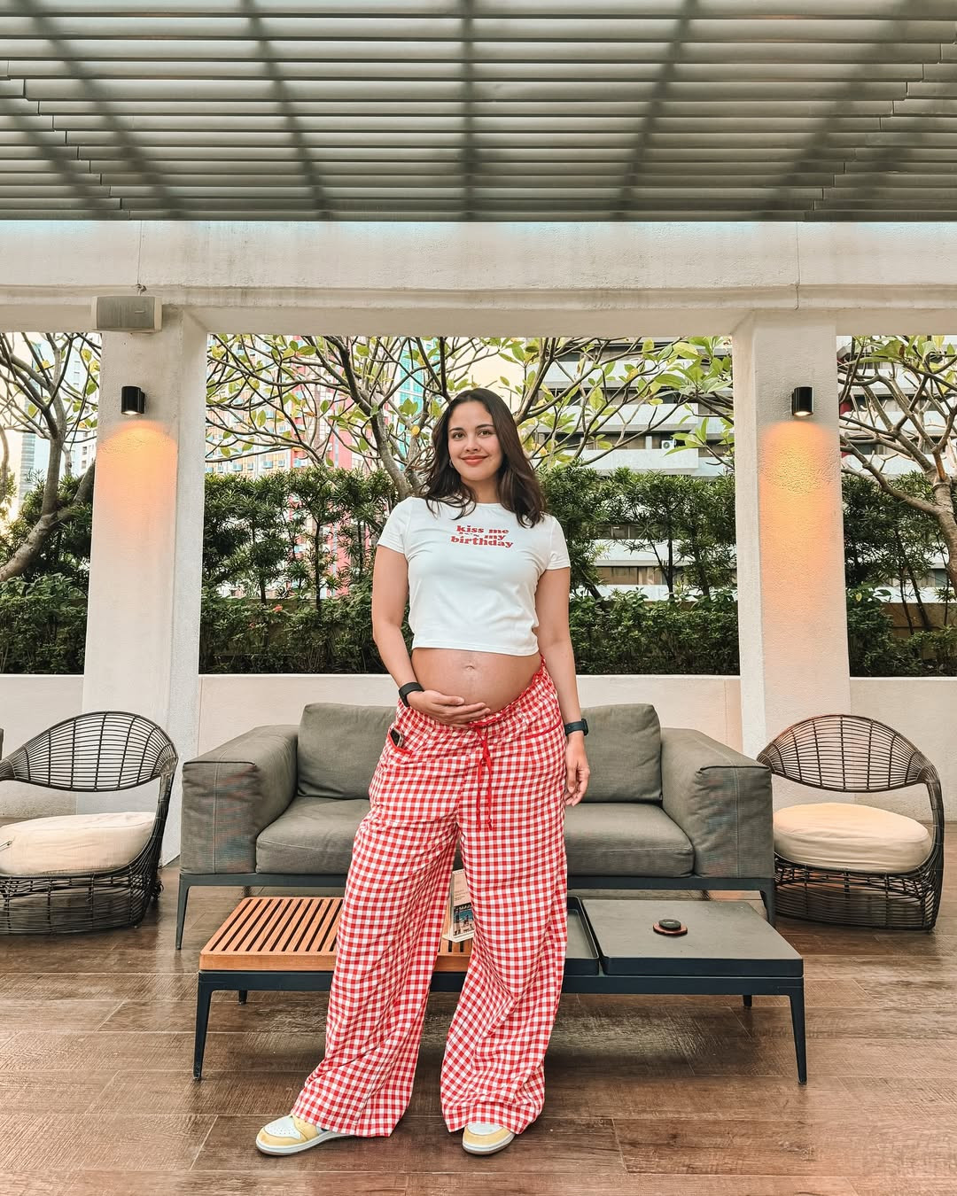 Megan Young - Hoa hậu Thế giới 2013 mang thai ở độ tuổi 35. (Ảnh: FBNV)