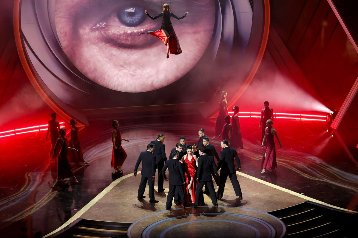 Trực tiếp Oscar 2025: Lần xuất hiện lịch sử của Lisa Ảnh 2