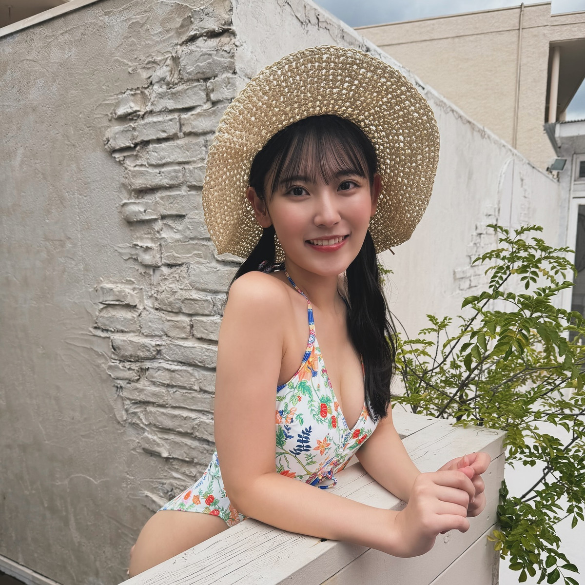 Hayashida Momoka - người mẫu bikini người Nhật Bản giải nghệ ở tuổi 24 bị vì quấy rối. (Ảnh: Instagram nhân vật)