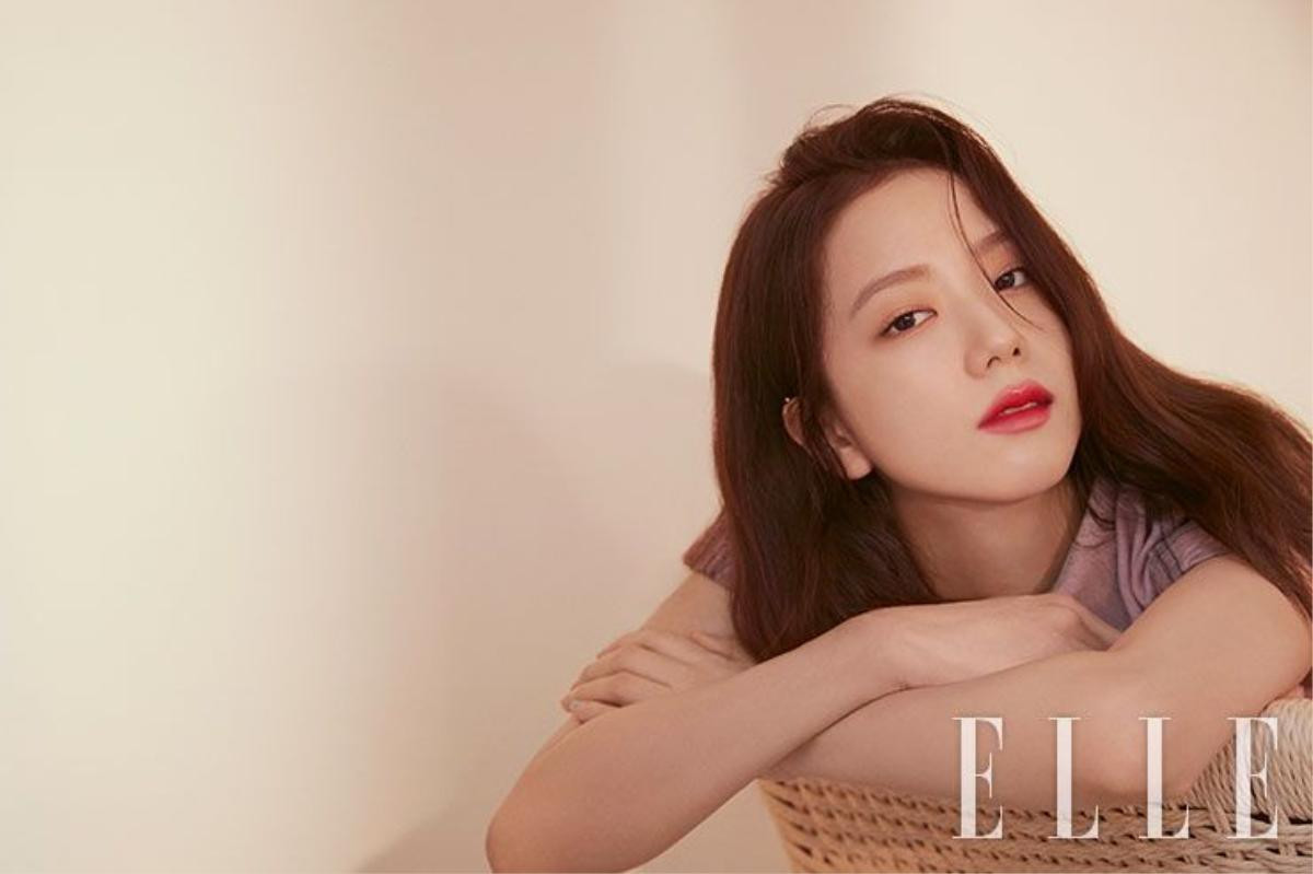 Jisoo (Blackpink) trở thành 'tình đầu', Knet: Phiên bản trẻ của Thang Duy, ghét YG và Jennie nhưng bảo vệ cô ấy Ảnh 4