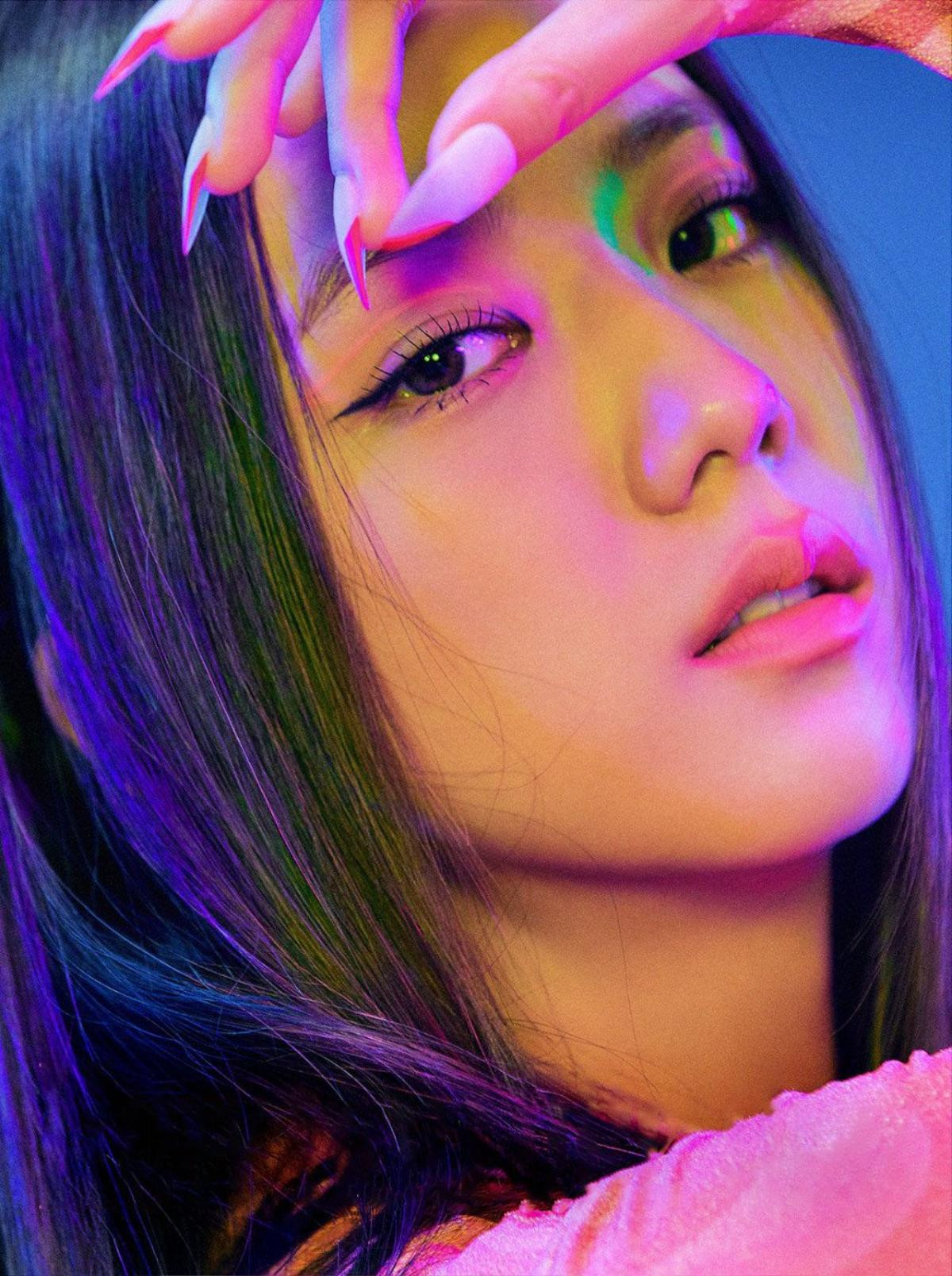 Jisoo (BLACKPINK) được gọi là 'thiên tài mặt mộc' vì đã đẹp ngay từ bé Ảnh 7