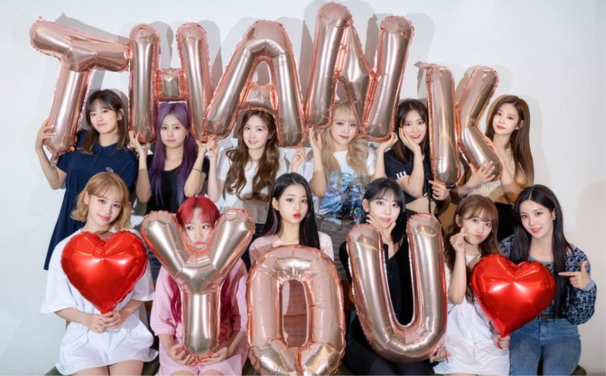 Chuẩn chỉnh cả nhan sắc và tài năng, top 3 visual của IZ*ONE đúng là 'con nhà người ta' trong truyền thuyết Ảnh 9