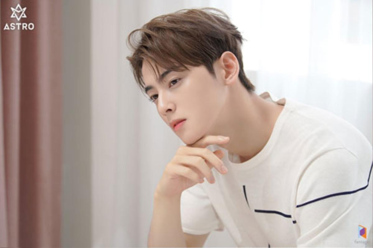 Kim Bum và Cha Eun Woo khoe vẻ đẹp trai rạng ngời Ảnh 14