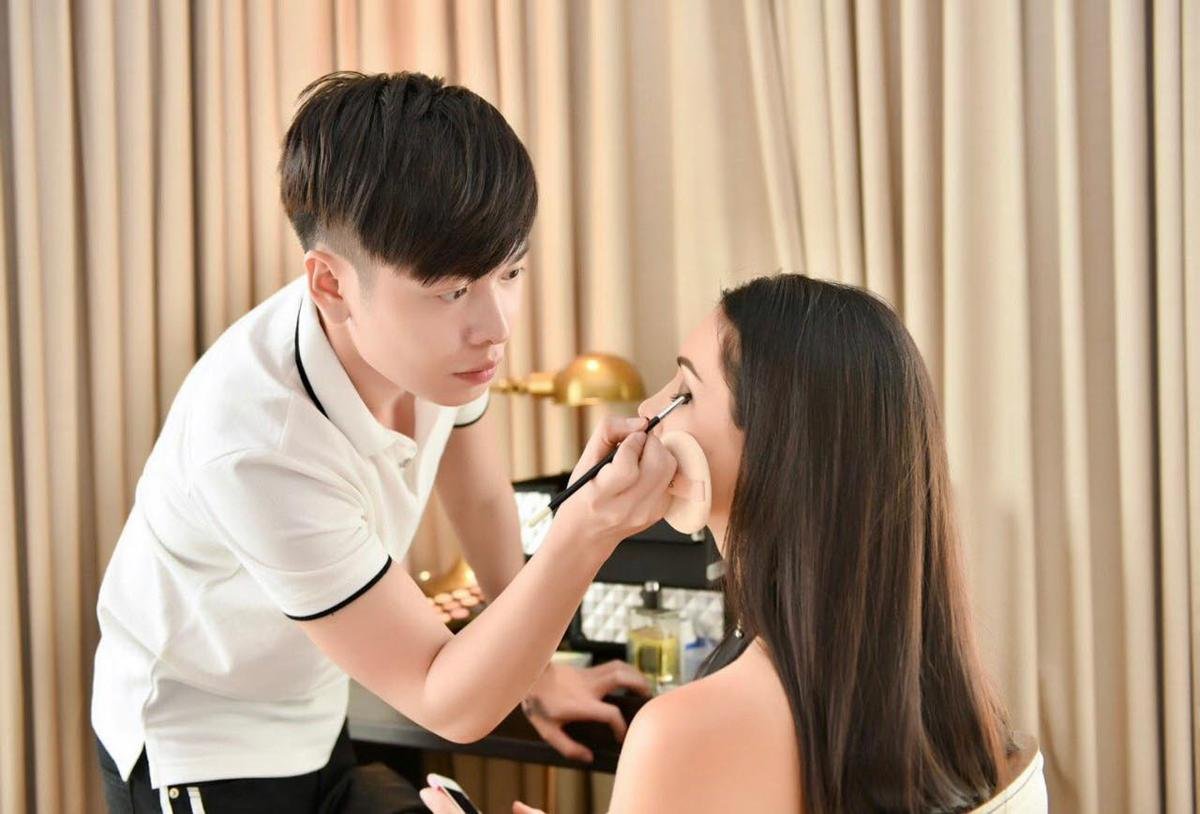 Lý Trường Giới - Make-up 'ruột' của Hương Giang: Muốn làm đẹp Ảnh 2