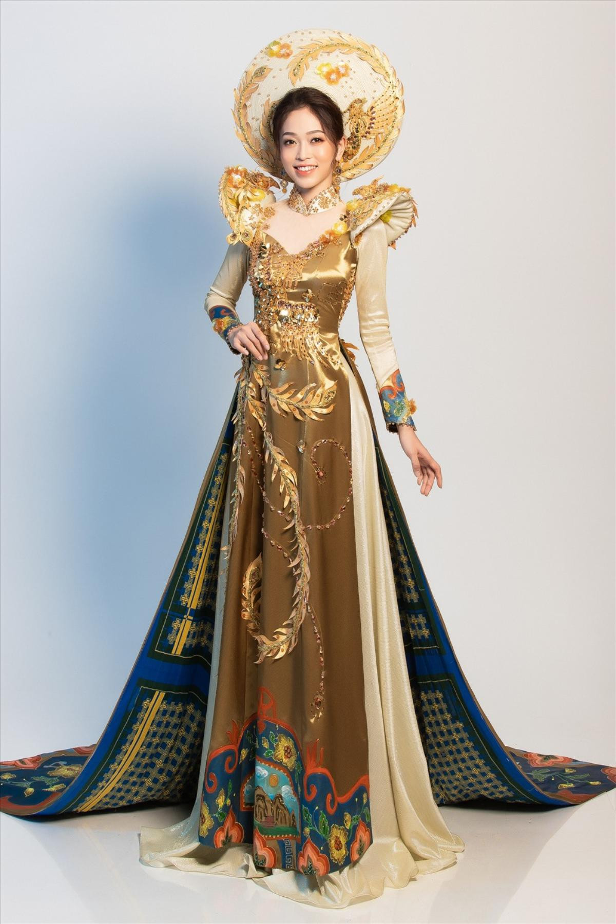 Khả Trang - Thúy Vân - Tường San - Hoài Sa quyền lực với National Costume Nữ thần phương Đông Ảnh 13