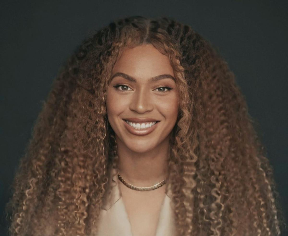 Giữa ồn ào #Blacklivesmatter, Beyoncé tung thính nóng hổi chắc chắn sẽ khuấy đảo kỳ bầu cử 2020 Ảnh 1