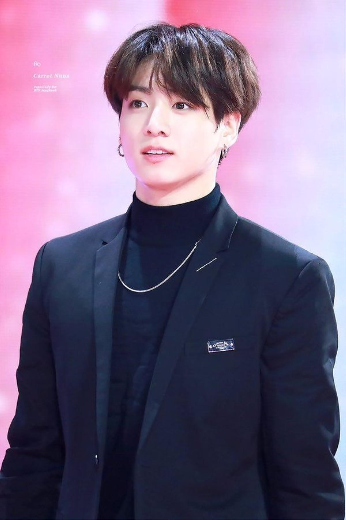 Khám phá tự bạch’ của thành viên BTS, Jimin quả quyết J-Hope tốt bụng nhất nhóm còn Jungkook đánh giá RM có gu ăn mặc cực chất Ảnh 9