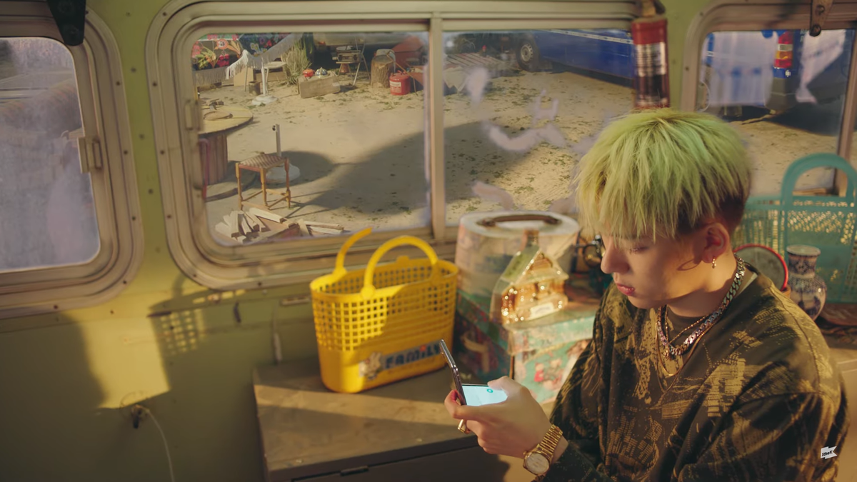 Xem MV Summer Hate của Zico và Bi Rain mà cứ ngỡ đang tham quan 'vườn sầu riêng' vì quá nhiều trai đẹp khoe múi Ảnh 2